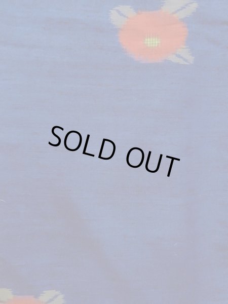 画像4: N1007T 女性用紬  シルク（正絹） 鮮やか青, 菊 【中古】【USED】【リサイクル】 ★★★☆☆【N1007T】 (4)