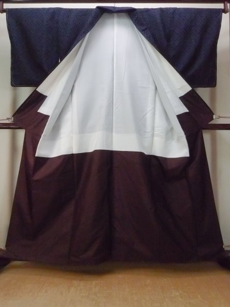 画像2: N1007W 男性用紬 十日町紬 シルク(正絹) 深い藍, 花菱 【中古】【USED】【リサイクル】 ★★★★☆【N1007W】 (2)