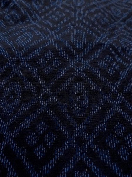 画像8: N1007W 男性用紬 十日町紬 シルク(正絹) 深い藍, 花菱 【中古】【USED】【リサイクル】 ★★★★☆【N1007W】 (8)