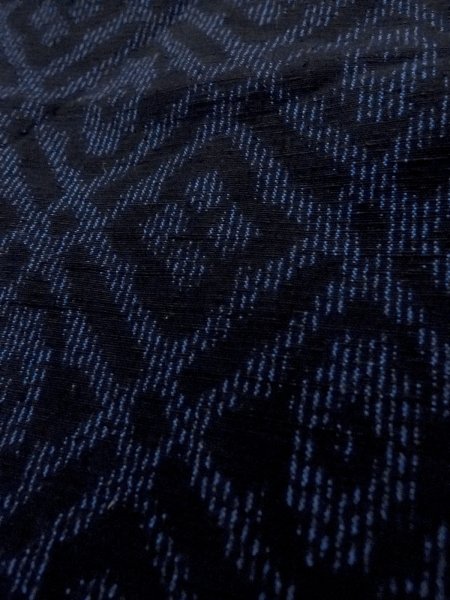 画像10: N1007W 男性用紬 十日町紬 シルク(正絹) 深い藍, 花菱 【中古】【USED】【リサイクル】 ★★★★☆【N1007W】 (10)
