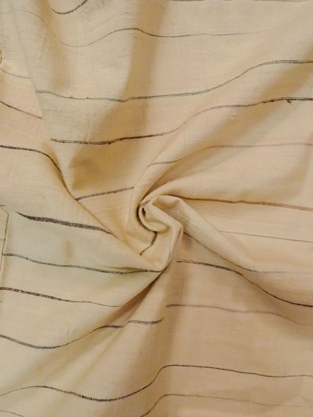 画像10: N1008D 女性用紬  シルク(正絹) 薄いアイボリー, 線 【中古】【USED】【リサイクル】 ★★★★☆【N1008D】 (10)