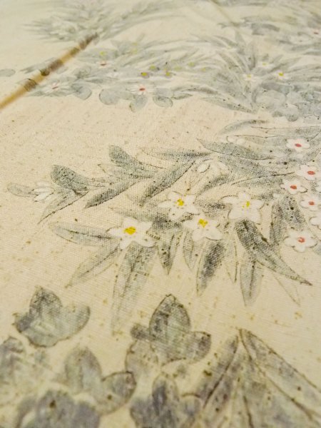 画像10: N1015A 女性用紬  シルク（正絹） アイボリー, 花 【中古】【USED】【リサイクル】 ★★★☆☆【N1015A】 (10)