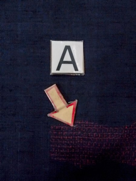 画像14: N1015B 女性用紬 石下結城紬 シルク（正絹） 紺, 亀甲 【中古】【USED】【リサイクル】 ★★★☆☆【N1015B】 (14)