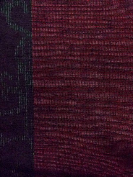 画像7: N1015F 女性用紬  シルク（正絹） 深いえんじ, 唐草 【中古】【USED】【リサイクル】 ★★★☆☆【N1015F】 (7)