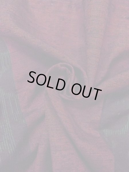 画像11: N1015F 女性用紬  シルク（正絹） 深いえんじ, 唐草 【中古】【USED】【リサイクル】 ★★★☆☆【N1015F】 (11)