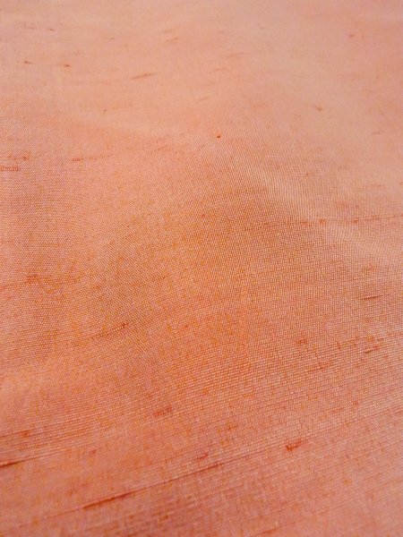 画像10: N1015G 女性用紬  シルク（正絹） 淡い珊瑚色, ききょう 【中古】【USED】【リサイクル】 ★★★☆☆【N1015G】 (10)