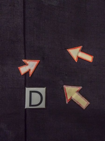 画像17: N1015H 女性用紬 石下結城紬 シルク（正絹） 黒, 唐花 【中古】【USED】【リサイクル】 ★★☆☆☆【N1015H】 (17)