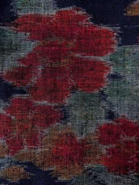 画像5: N1015I 女性用紬 十日町紬 シルク（正絹） 深い藍, 花 【中古】【USED】【リサイクル】 ★★★★☆【N1015I】 (5)