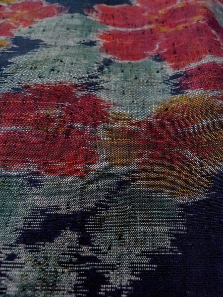 画像9: N1015I 女性用紬 十日町紬 シルク（正絹） 深い藍, 花 【中古】【USED】【リサイクル】 ★★★★☆【N1015I】 (9)