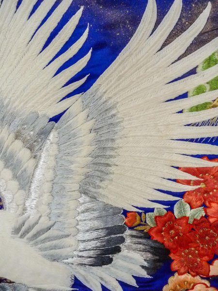 画像13: N1015M 女性用打掛  シルク（正絹） 光沢のある青, 梅 【中古】【USED】【リサイクル】 ★★★☆☆【N1015M】 (13)