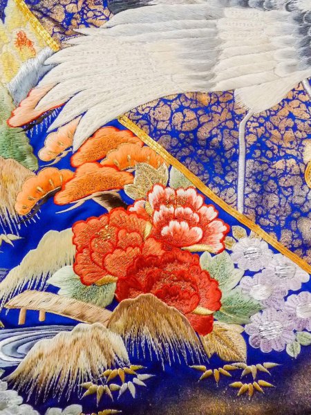 画像20: N1015M 女性用打掛  シルク（正絹） 光沢のある青, 梅 【中古】【USED】【リサイクル】 ★★★☆☆【N1015M】 (20)