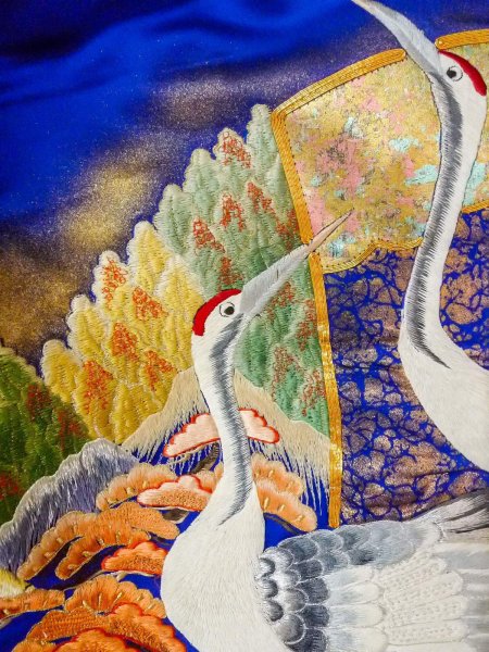 画像23: N1015M 女性用打掛  シルク（正絹） 光沢のある青, 梅 【中古】【USED】【リサイクル】 ★★★☆☆【N1015M】 (23)