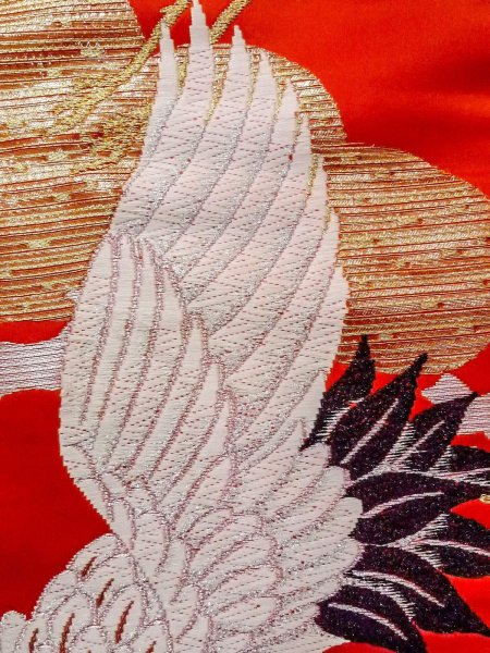 画像17: N1015P 女性用打掛  シルク（正絹） 鮮やか橙色, 松/松葉 【中古】【USED】【リサイクル】 ★★★☆☆【N1015P】 (17)