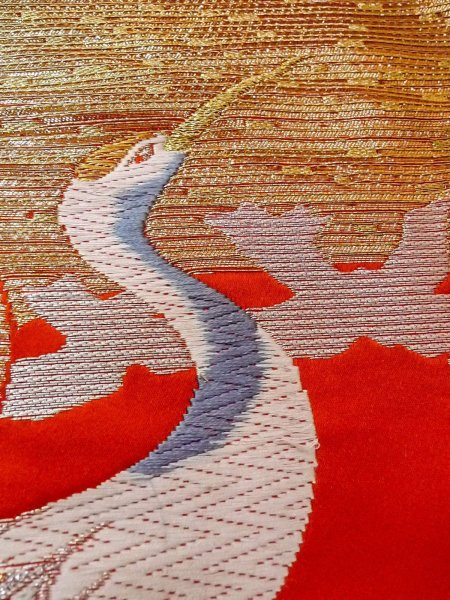 画像25: N1015P 女性用打掛  シルク（正絹） 鮮やか橙色, 松/松葉 【中古】【USED】【リサイクル】 ★★★☆☆【N1015P】 (25)