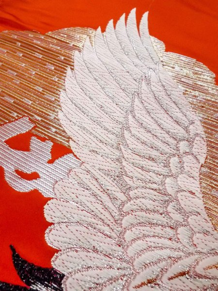 画像26: N1015P 女性用打掛  シルク（正絹） 鮮やか橙色, 松/松葉 【中古】【USED】【リサイクル】 ★★★☆☆【N1015P】 (26)