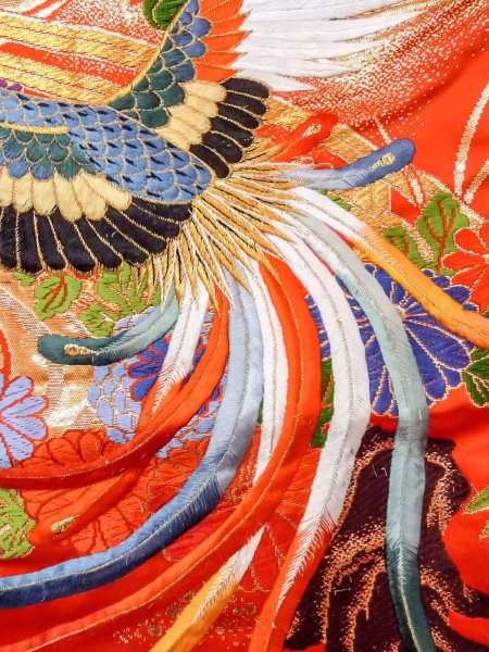 画像19: N1015R 女性用打掛  シルク（正絹） 光沢のある赤色, 桜 【中古】【USED】【リサイクル】 ★★★☆☆【N1015R】 (19)