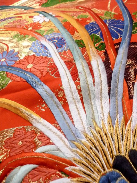 画像30: N1015R 女性用打掛  シルク（正絹） 光沢のある赤色, 桜 【中古】【USED】【リサイクル】 ★★★☆☆【N1015R】 (30)