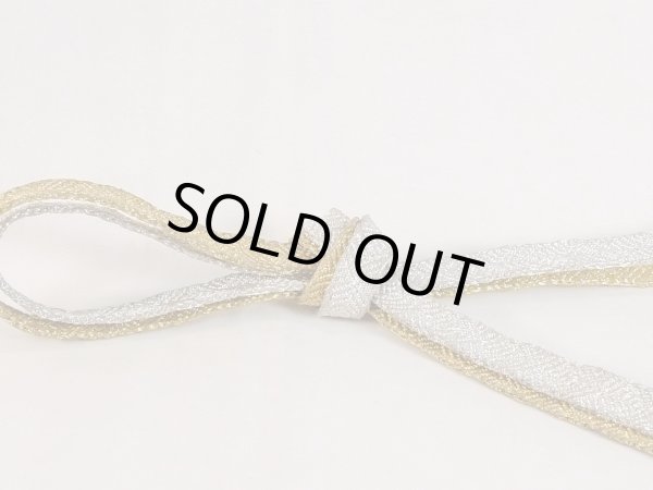 画像3: N1022XD 帯締め 女性用着物 シルク（正絹）  光沢のある 金色 幾何学模様 光沢のある【中古】 【USED】 【リサイクル】 ★★★☆☆ (3)