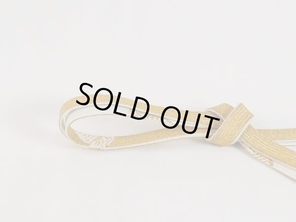 画像2: N1022XG 帯締め 女性用着物 シルク（正絹）  光沢のある 白 葉 【中古】 【USED】 【リサイクル】 ★★★☆☆ (2)