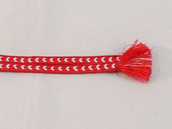 画像3: N1025XC 羽織紐 女性用着物 シルク(正絹)  鮮やか 赤色  【中古】 【USED】 【リサイクル】 ★★★★☆ (3)