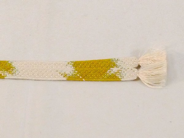 画像3: N1025XH 羽織紐 女性用着物 シルク(正絹)  深い 黄色  【中古】 【USED】 【リサイクル】 ★★★★☆ (3)