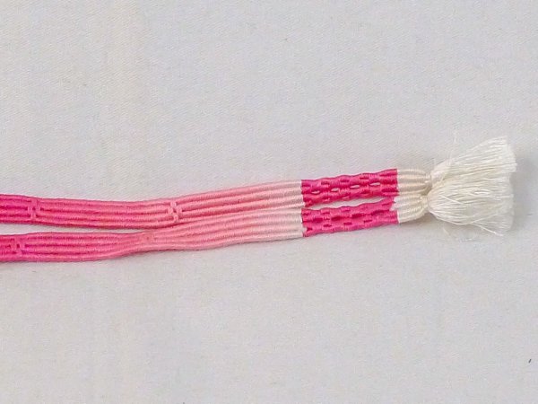 画像3: N1025XT 羽織紐 女性用着物 シルク(正絹)  鮮やか 桃色  【中古】 【USED】 【リサイクル】 ★★★★☆ (3)
