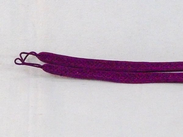 画像2: N1030XC 羽織紐 女性用着物 シルク(正絹)  鮮やか 紫色  【中古】 【USED】 【リサイクル】 ★★★★☆ (2)