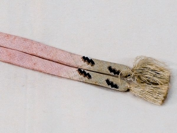 画像3: N1030XS 羽織紐 女性用着物 シルク（正絹）  薄い 桃色 抽象的模様 【中古】 【USED】 【リサイクル】 ★★☆☆☆ (3)