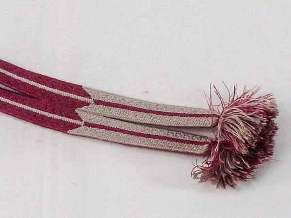 画像4: N1030XT 羽織紐 女性用着物 シルク（正絹）  薄い 灰色 抽象的模様 深い【中古】 【USED】 【リサイクル】 ★★★☆☆ (4)