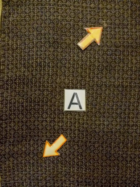 画像15: N1101B 男性用羽織  シルク（正絹） 深いオリーブ, 菱 【中古】【USED】【リサイクル】 ★☆☆☆☆【N1101B】 (15)