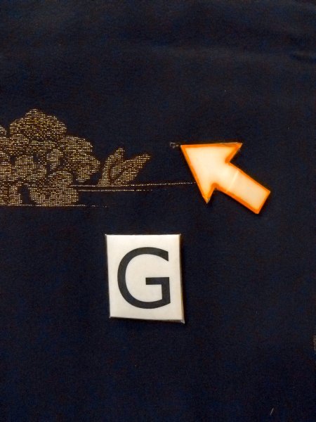 画像21: N1101C 昭和初期ごろ。アンティーク品。女性用羽織  シルク(正絹) 黒, ぼたん 【中古】【USED】【リサイクル】 ★☆☆☆☆【N1101C】 (21)