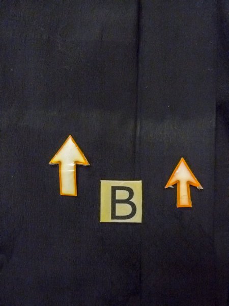 画像16: N1101D 昭和初期ごろ。アンティーク品。女性用羽織  シルク(正絹) 黒,  【中古】【USED】【リサイクル】 ★☆☆☆☆【N1101D】 (16)