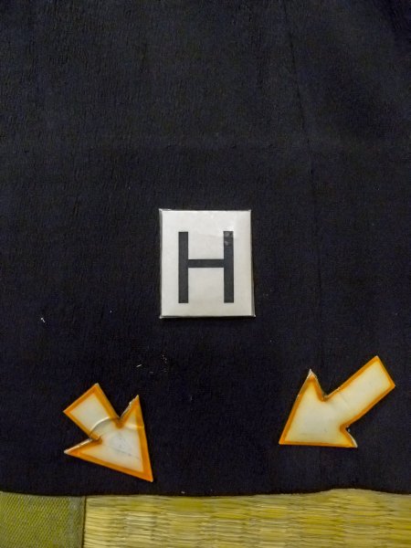 画像22: N1101D 昭和初期ごろ。アンティーク品。女性用羽織  シルク(正絹) 黒,  【中古】【USED】【リサイクル】 ★☆☆☆☆【N1101D】 (22)