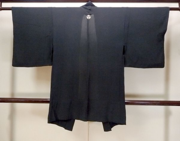 画像2: N1101E 女性用羽織  シルク(正絹) 黒,  【中古】【USED】【リサイクル】 ★☆☆☆☆【N1101E】 (2)