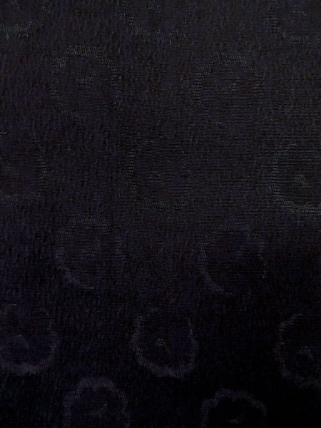 画像7: N1101K 女性用羽織  シルク(正絹) 深い黒, 花 【中古】【USED】【リサイクル】 ★★★★☆【N1101K】 (7)