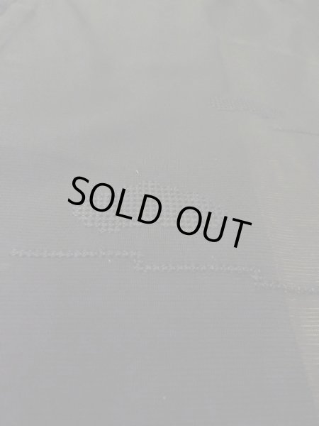 画像8: N1101S 女性用羽織  シルク(正絹) 深い黒, 抽象的模様 【中古】【USED】【リサイクル】 ★★★☆☆【N1101S】 (8)