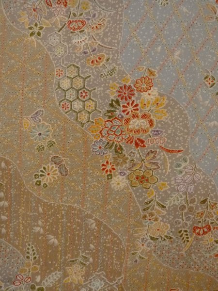 画像3: N1112B 女性用小紋  シルク(正絹) 灰色がかったマルチカラー, ぼたん 【中古】【USED】【リサイクル】 ★★★☆☆【N1112B】 (3)