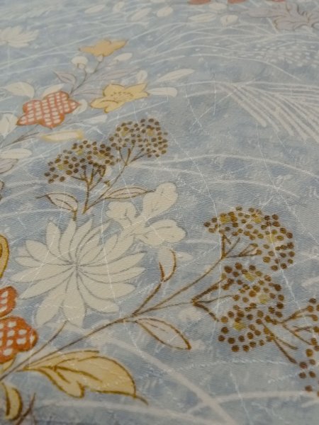画像8: N1112C 女性用単衣  シルク(正絹) 灰色がかった水色, 菊 【中古】【USED】【リサイクル】 ★★★★☆【N1112C】 (8)