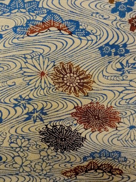 画像6: N1112G 女性用小紋  シルク(正絹) 灰色がかったアイボリー, 花 【中古】【USED】【リサイクル】 ★★★★☆【N1112G】 (6)