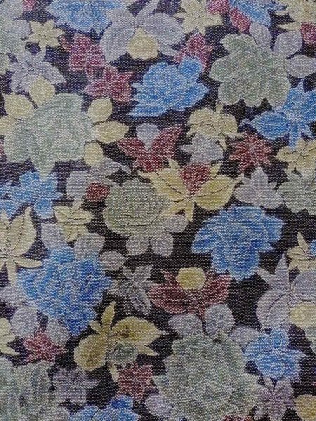 画像4: N1112I 女性用小紋  シルク(正絹) 灰色がかったマルチカラー, バラ 【中古】【USED】【リサイクル】 ★★★★☆【N1112I】 (4)