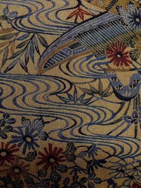 画像6: N1112J 女性用小紋  シルク(正絹) 深いベージュ, 花 【中古】【USED】【リサイクル】 ★★★★☆【N1112J】 (6)