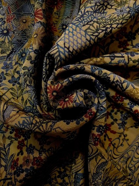 画像12: N1112J 女性用小紋  シルク(正絹) 深いベージュ, 花 【中古】【USED】【リサイクル】 ★★★★☆【N1112J】 (12)