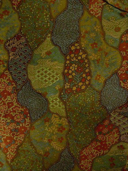 画像3: N1112K 女性用小紋  シルク(正絹) 灰色がかった黄緑色, 花 【中古】【USED】【リサイクル】 ★★★☆☆【N1112K】 (3)