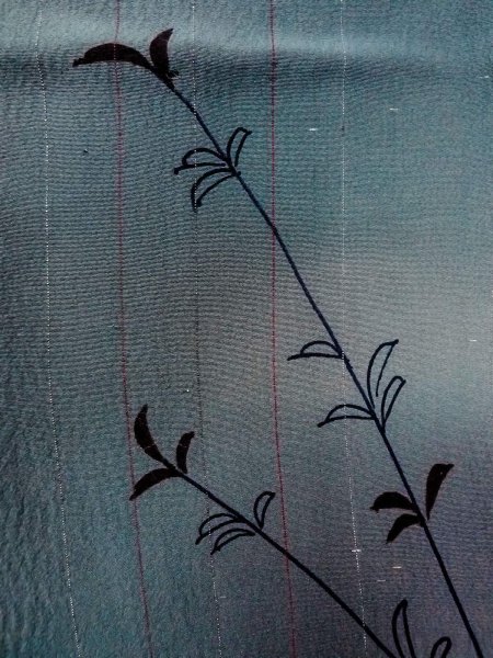 画像5: N1112M 女性用単衣  シルク(正絹) 灰色がかった紺, 草 【中古】【USED】【リサイクル】 ★☆☆☆☆【N1112M】 (5)