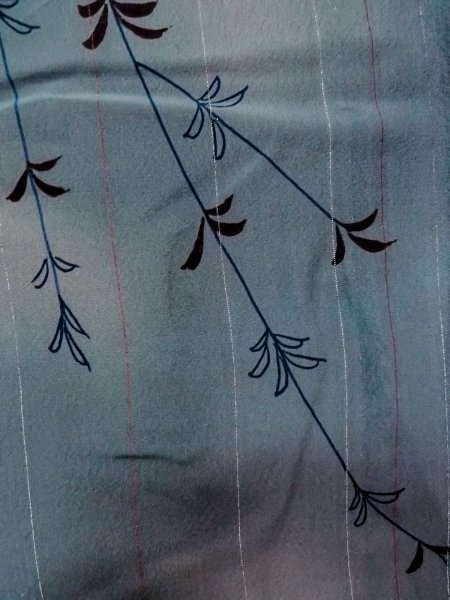 画像6: N1112M 女性用単衣  シルク(正絹) 灰色がかった紺, 草 【中古】【USED】【リサイクル】 ★☆☆☆☆【N1112M】 (6)