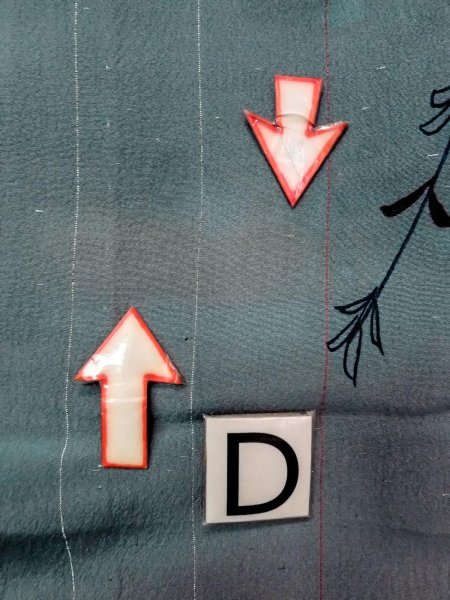 画像17: N1112M 女性用単衣  シルク(正絹) 灰色がかった紺, 草 【中古】【USED】【リサイクル】 ★☆☆☆☆【N1112M】 (17)