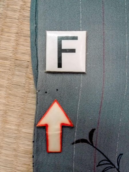 画像19: N1112M 女性用単衣  シルク(正絹) 灰色がかった紺, 草 【中古】【USED】【リサイクル】 ★☆☆☆☆【N1112M】 (19)