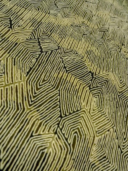 画像8: N1112N 女性用単衣  化繊 深い黄緑色, 亀甲 【中古】【USED】【リサイクル】 ★☆☆☆☆【N1112N】 (8)