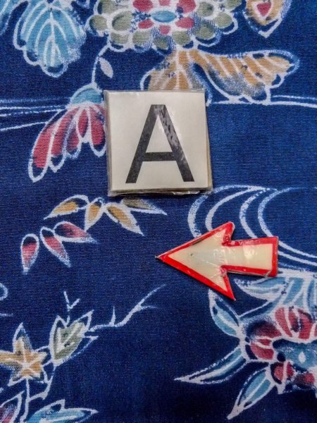 画像14: N1112Q 女性用小紋  シルク(正絹) 深い藍, 花 【中古】【USED】【リサイクル】 ★★★☆☆【N1112Q】 (14)