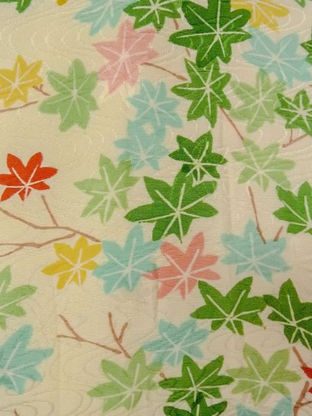 画像7: N1112R 女性用小紋  シルク(正絹) アイボリー, もみじ 【中古】【USED】【リサイクル】 ★★☆☆☆【N1112R】 (7)